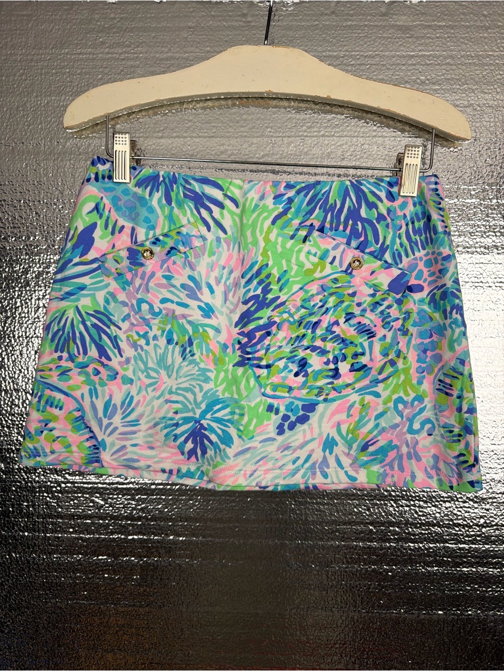 Lilly Pulitzer Youth Madison Skort in “Shell of a Party” print